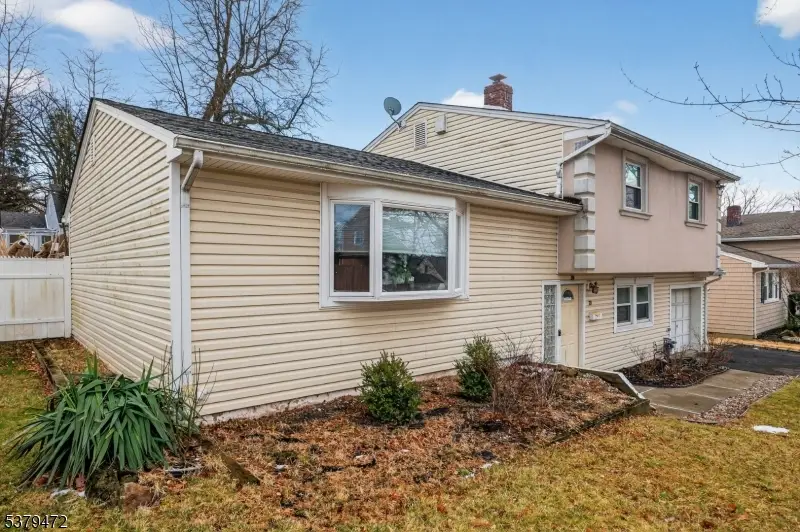 20 Rosney Ter, West Orange, NJ 07052 - Image #3