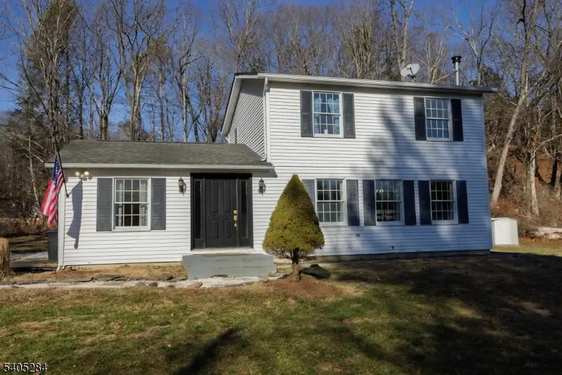 8 Luchetti Way, Andover, NJ 07860 - #2