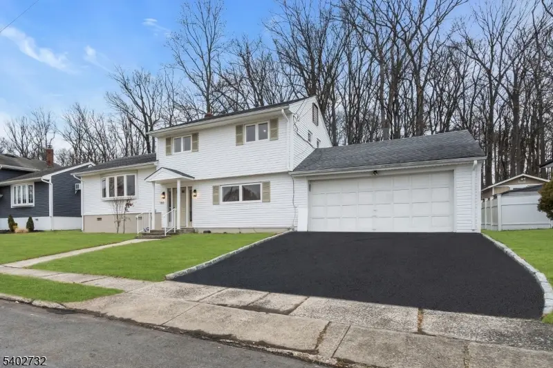 183 Winifred Dr, Totowa, NJ 07512 - Image #3