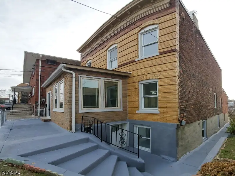 244 Lincoln Ave, Cliffside Park, NJ 07010 - Image #1