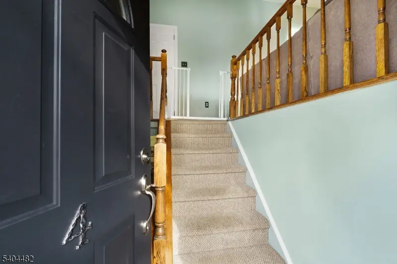 4 Bantry Ct, Vernon, NJ 07422 - #2