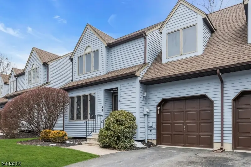 8 Village Park Ct, Scotch Plains, NJ 07076 - Image #2