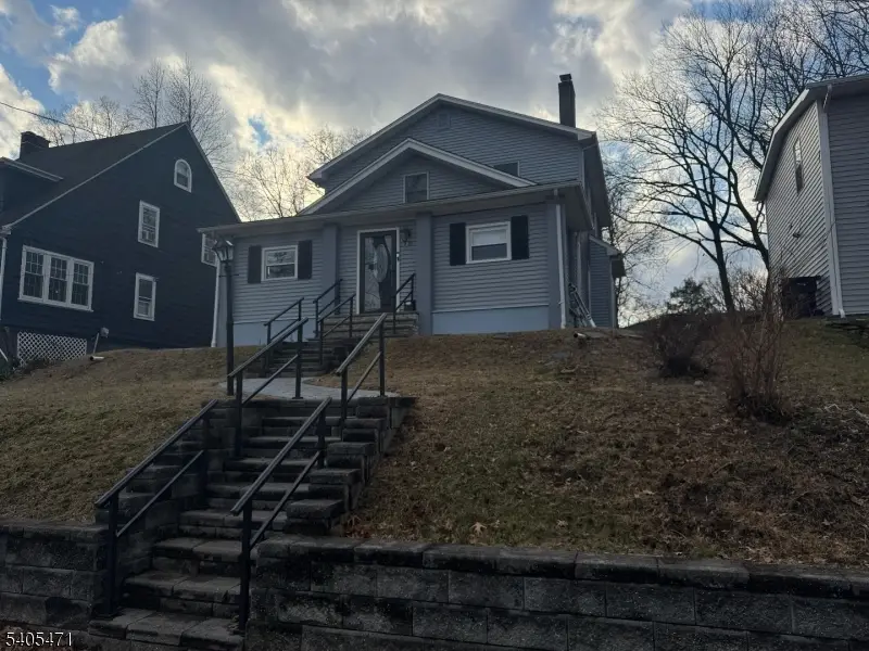 835 Dixie Ln, Plainfield, NJ 07062 - #1