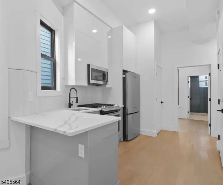 291 New York Ave #4, Jersey City, NJ 07307 - Image #3