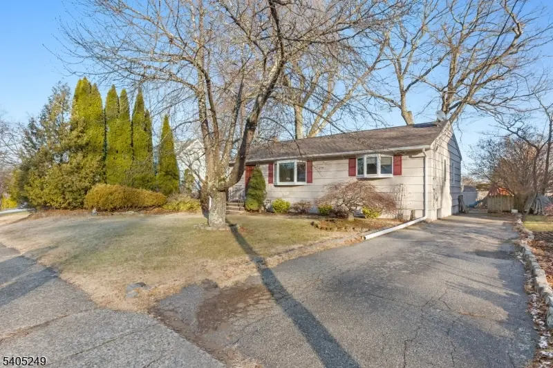 86 Reservoir Ave, Butler, NJ 07405 - Image #2