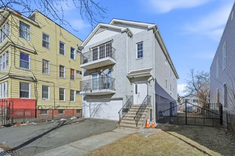 303-305 W Runyon St, Newark, NJ 07108 - Image #2