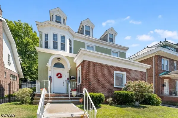 78 Girard Pl, Newark City, NJ 07108