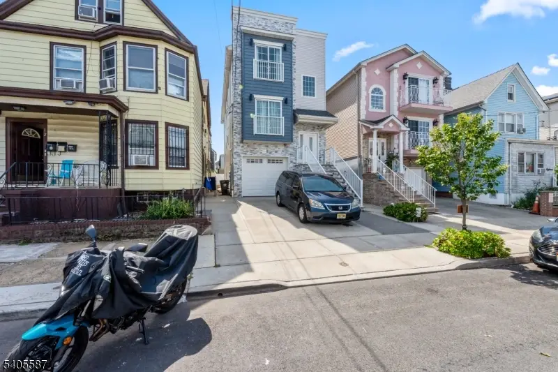 14 Spencer St, Elizabeth, NJ 07202 - Image #2