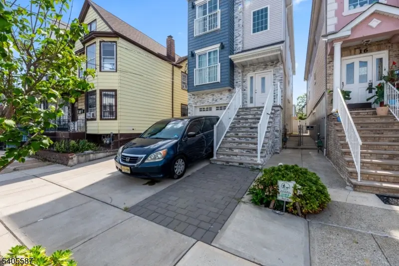 14 Spencer St, Elizabeth, NJ 07202 - Image #3