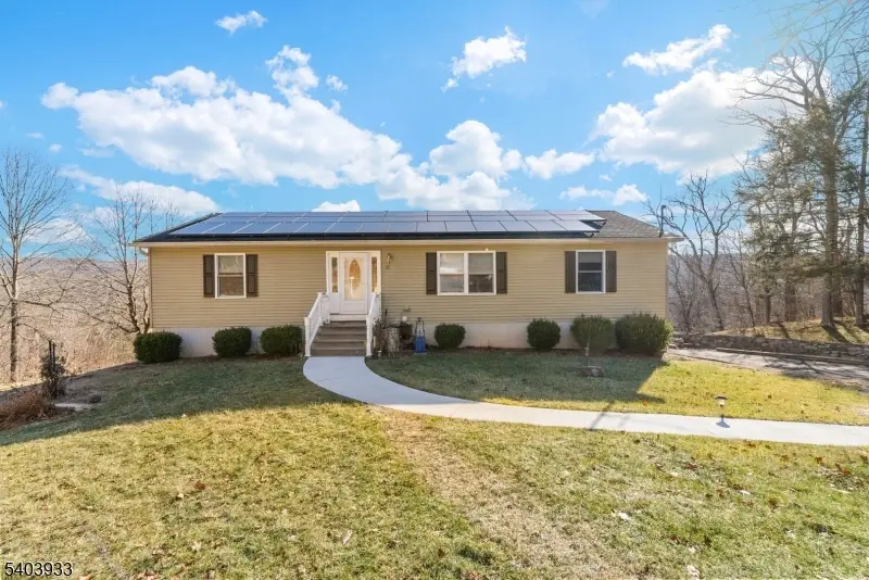 21 Mountaintop Rd, Montague, NJ 07827 - #1
