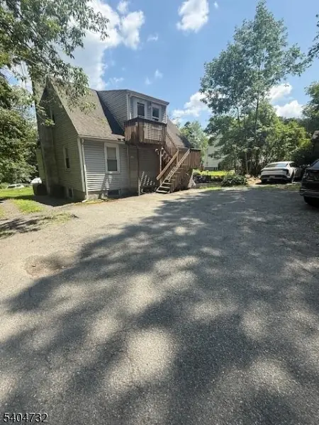 237 Prospect Point Rd, Jefferson Twp., NJ 07849