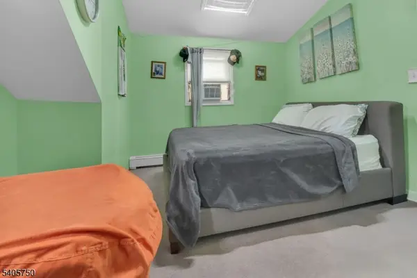 34 Chase Ave, Woodbridge Twp., NJ 07001