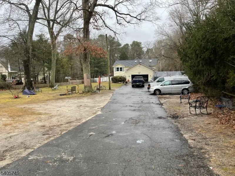 1055 Farmingdale Rd, Jackson, NJ 08527 - #3