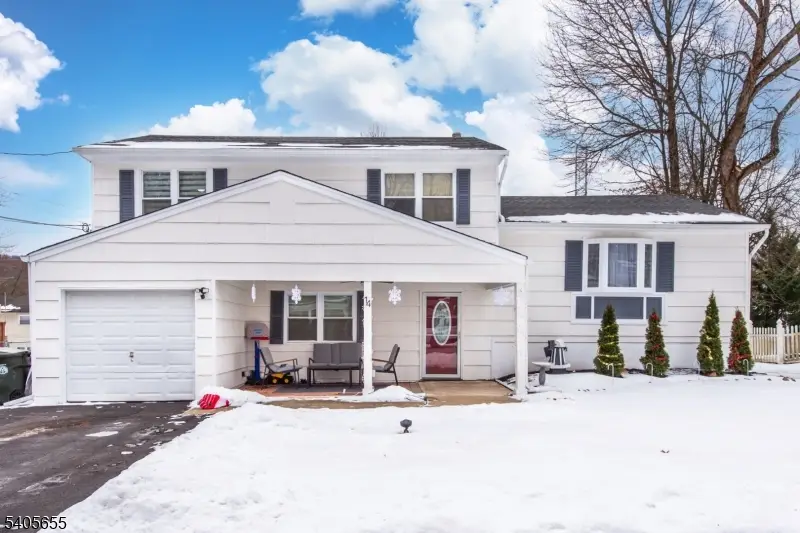 14 Bordeaux Dr, Flanders, NJ 07836 - Image #1