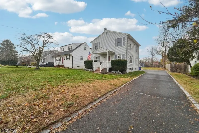 178 Linden St, Bradley Gardens, NJ 08807 - Image #3