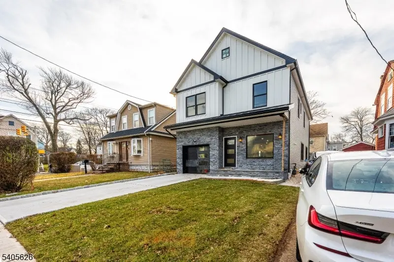 228 Locust St, Roselle, NJ 07203 - Image #2