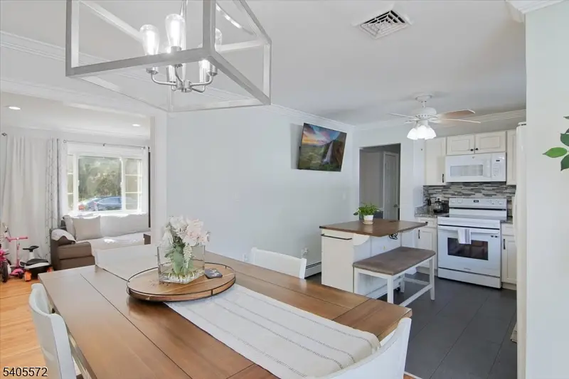 21 Beacon Rd, Hopatcong, NJ 07843 - Image #3