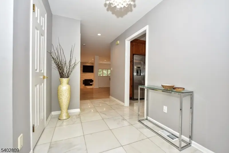 272 Belmont Pl, Mahwah, NJ 07430 - Image #3