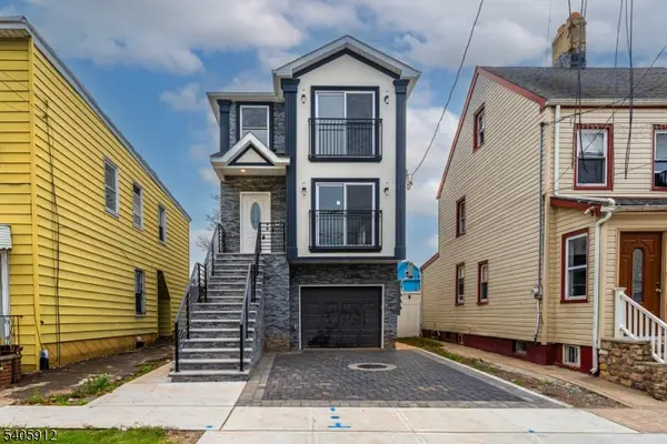 840 Martin St, Elizabeth City, NJ 07201