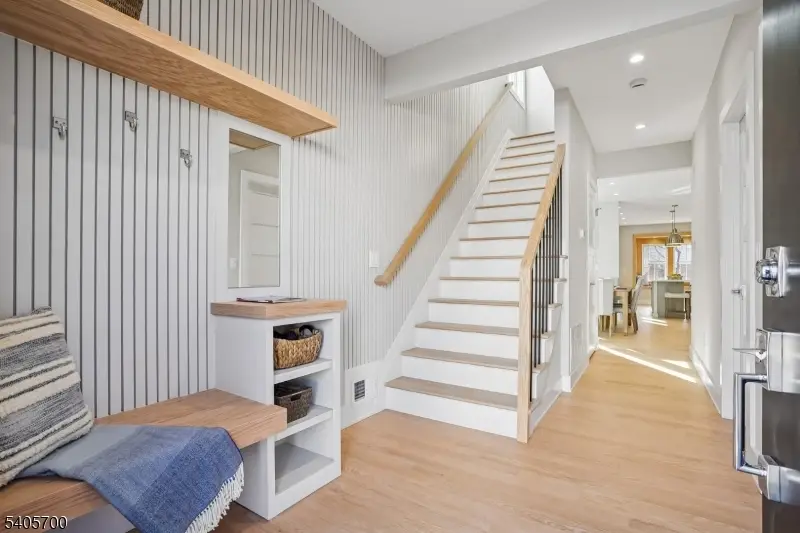 8 Willow St, Millburn, NJ 07041 - #3