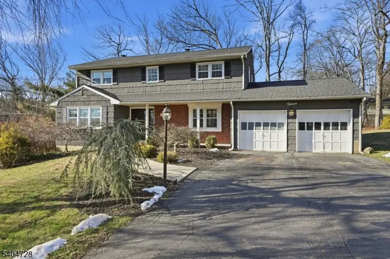 15 Southview Rd, Randolph, NJ 07869 - Image #1