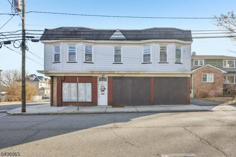 125 Madeline Ave, Clifton, NJ 07011 - Image #1