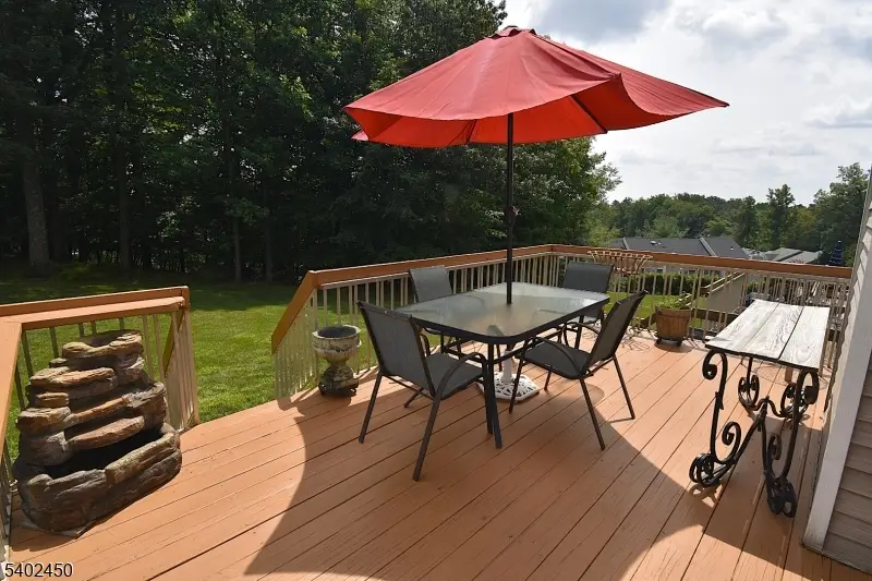 47 Edgefield Dr, Parsippany Troy Hills, NJ 07950 - Image #3