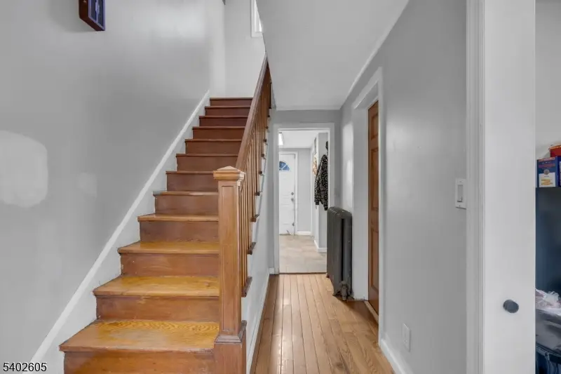 297 Hamilton Pl, Hackensack, NJ 07601 - Image #3