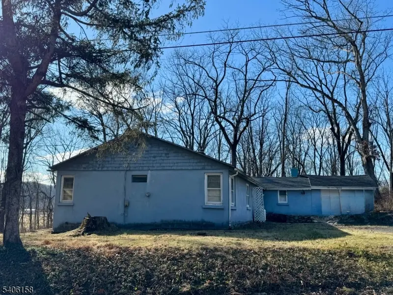 75 Rutherford Dr, White, NJ 07823 - Image #3