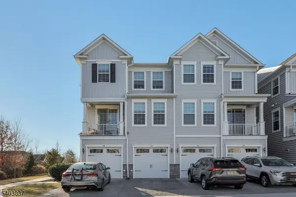 11A Passe Ct, Hillsborough Twp., NJ 08844