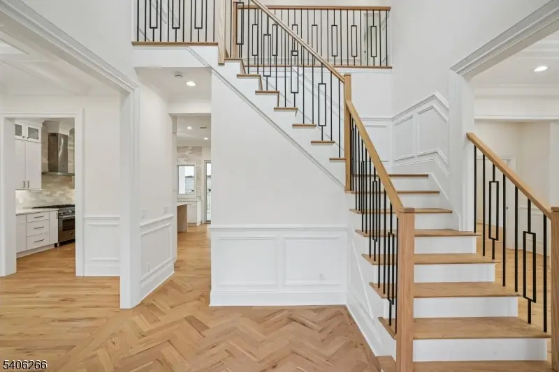 19 Tilden Ct, Livingston, NJ 07039 - Image #3