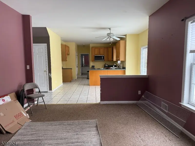 39 Canterbury Ln, Beattystown, NJ 07840 - Image #1