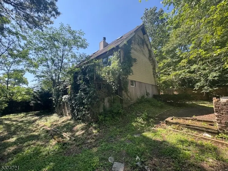 10 Summit Dr, Wantage, NJ 07461 - #3