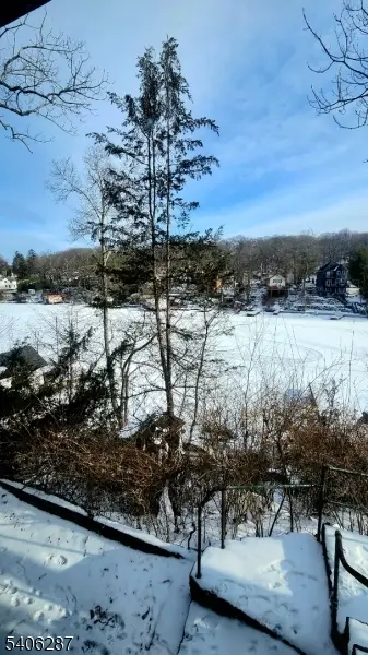 213 Squaw Trl, Hopatcong, NJ 07821 - Image #3