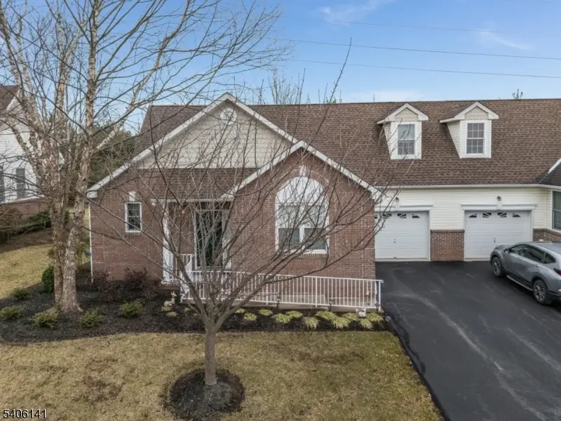 107 Samson Dr, Raritan Township, NJ 08822 - Image #1