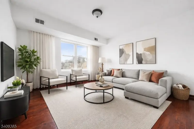 133 N Maple Ave #302, East Orange, NJ 07017 - Image #1