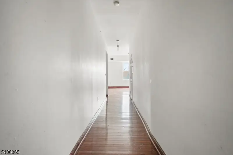 133 N Maple Ave #302, East Orange, NJ 07017 - Image #3