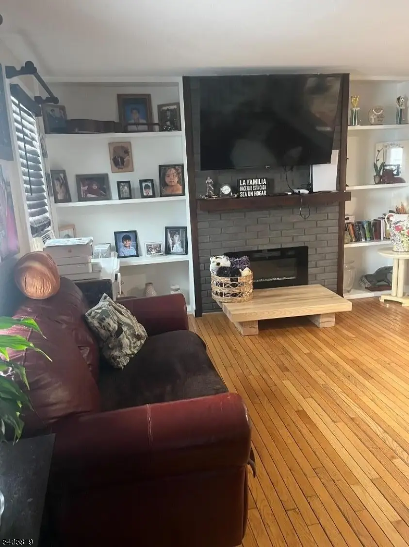 29 White St, West Orange, NJ 07052 - Image #3