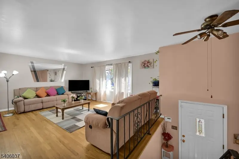 213 Myrtle Ave, Scotch Plains, NJ 07076 - Image #2