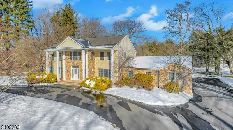 13 Knollwood Trail East, Mendham Township, NJ 07945 - Image #1