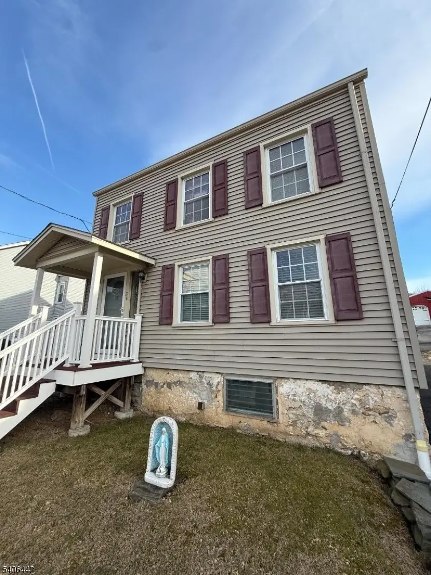 36 Willow Ave, Bloomsbury, NJ 08804 - Image #2