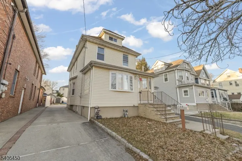 750 Madison Ave, Elizabeth, NJ 07201 - Image #1
