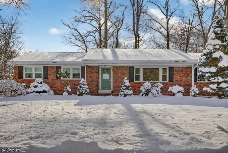 7 Madeleine Pl, Troy Hills, NJ 07054 - Image #1