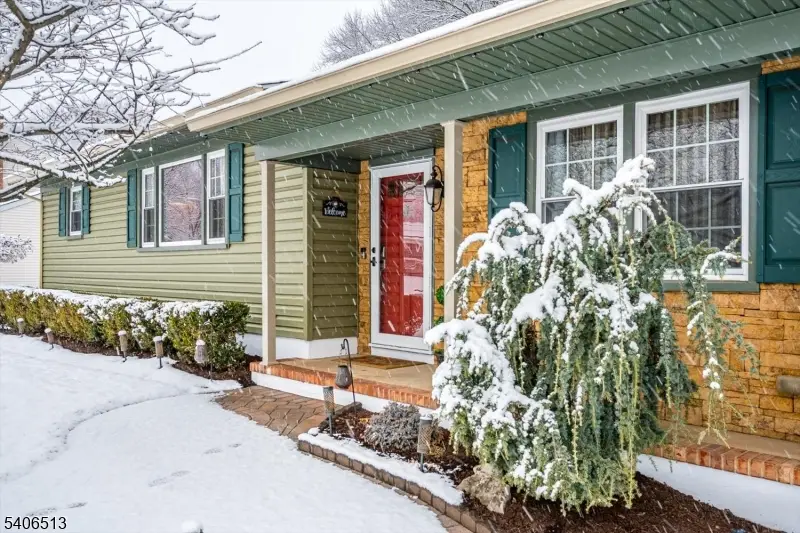 108 Elizabethtown Ct, South Plainfield, NJ 07080 - Image #3