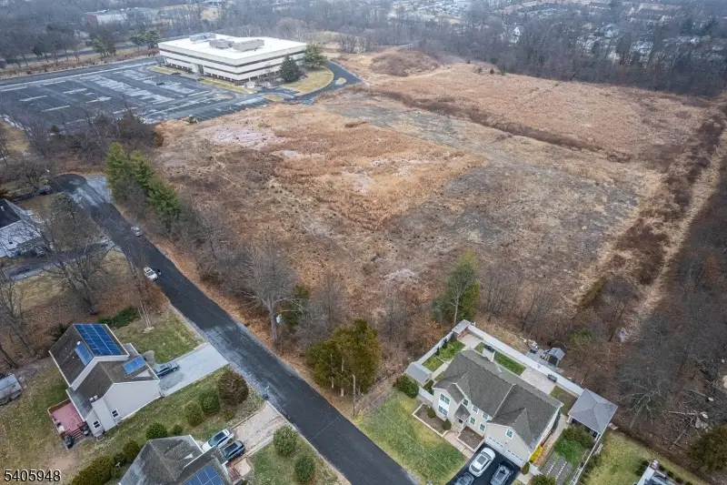 000 Woodside Lane, Finderne, NJ 08807 - Image #2