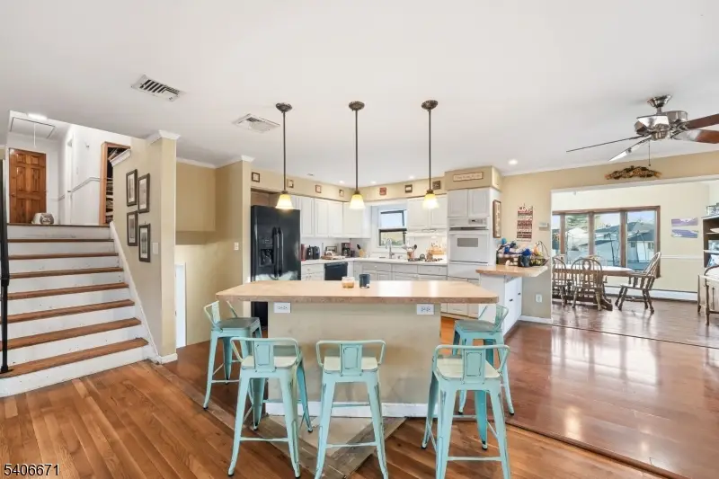 15 Ridge Rd, Parsippany, NJ 07054 - Image #2