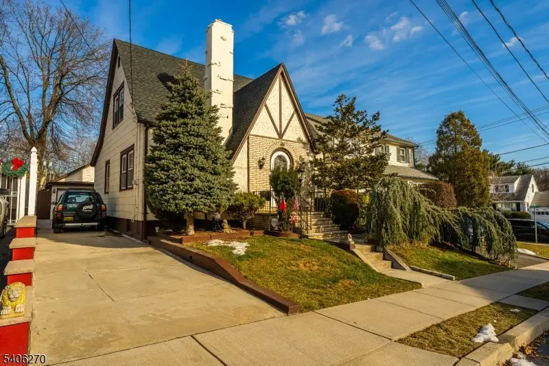 1611 N Sunset Pl, Union, NJ 07083 - Image #1