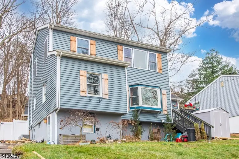97 Springbrook Trl, Lake Mohawk, NJ 07871 - Image #2