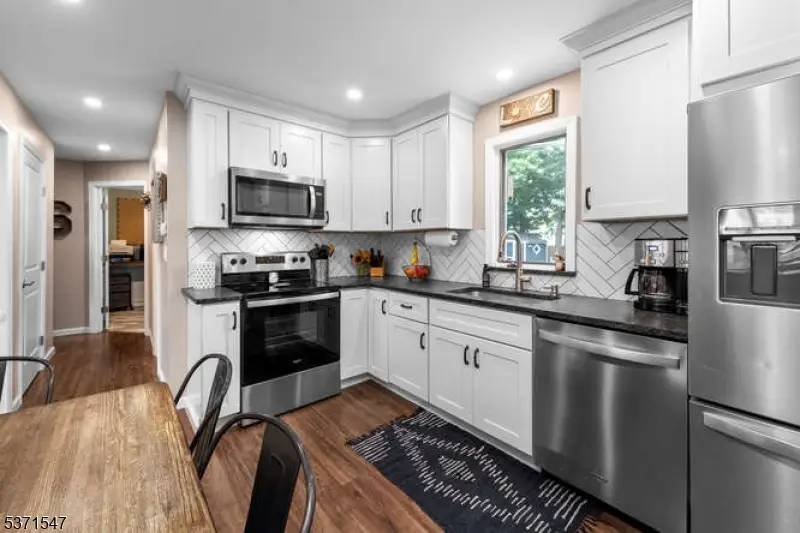 38 Wanaque Ave, Haskell, NJ 07420 - Image #3