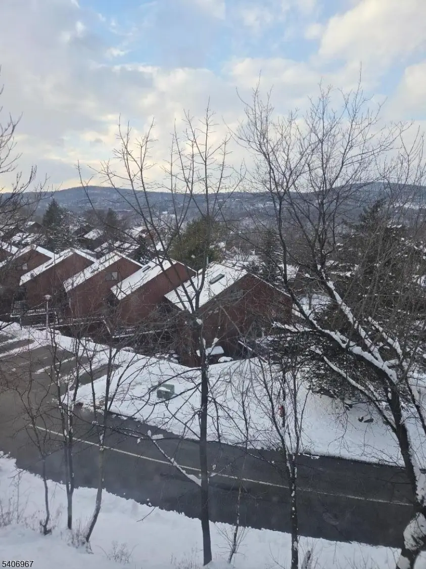 23 Wimbledon Dr #10, Vernon Center, NJ 07462 - Image #2